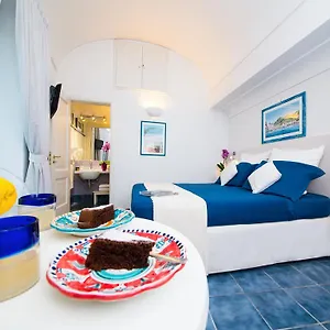 residenza-pansa-bb-campania.hotels-amalfi.com/